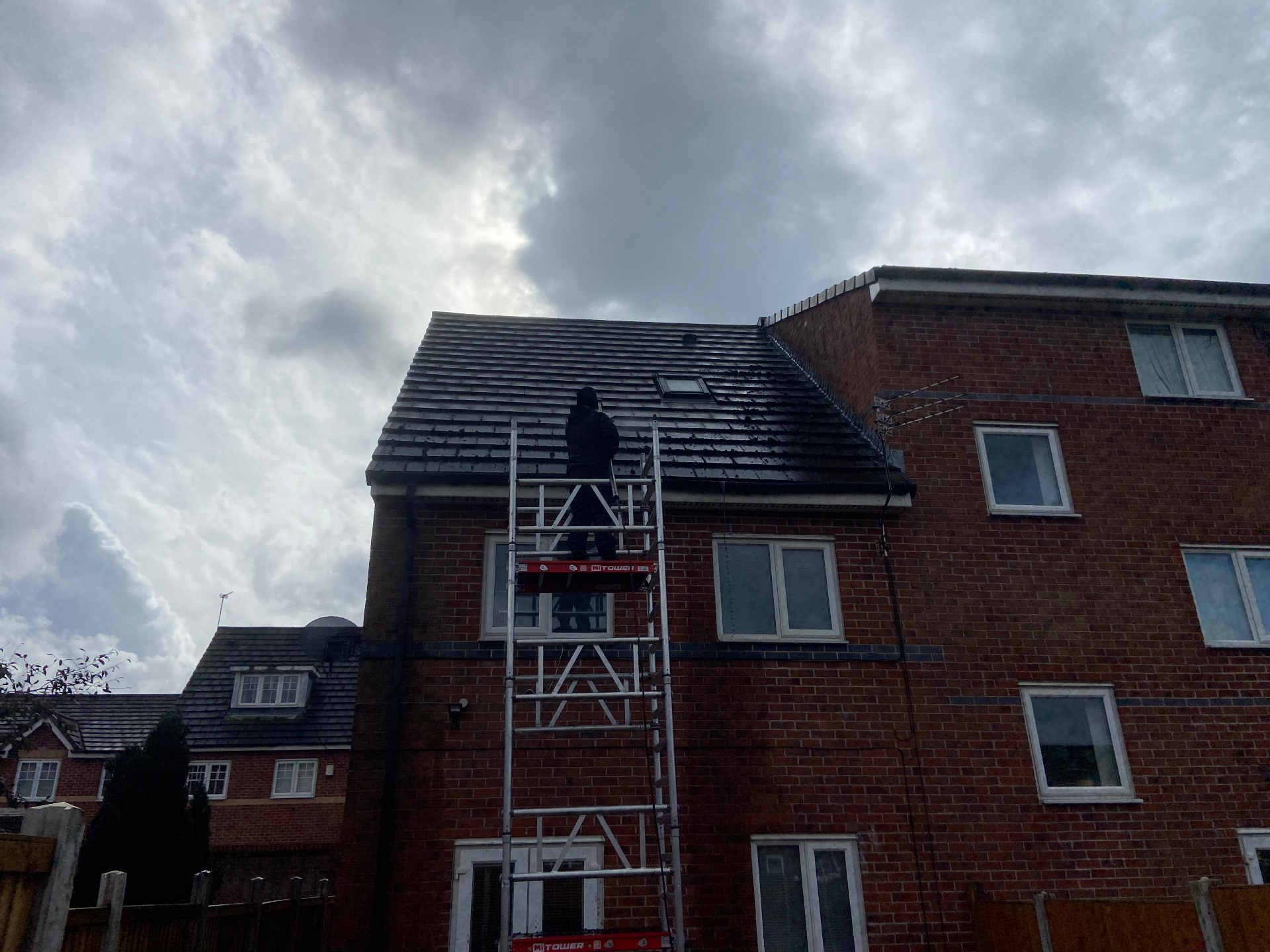 Roof Cleaning by Unique Exterior Cleaning